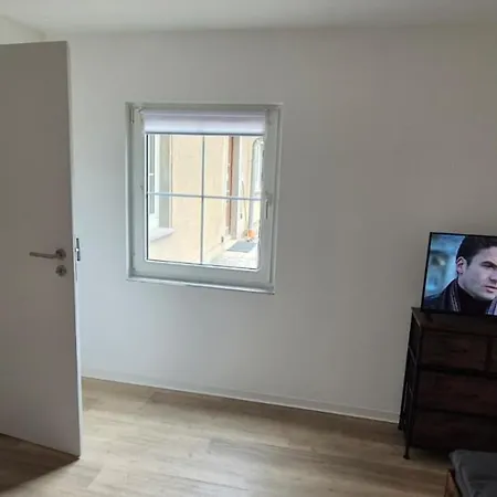 Ferien- & Monteurwohnung Pensionat Stoessen